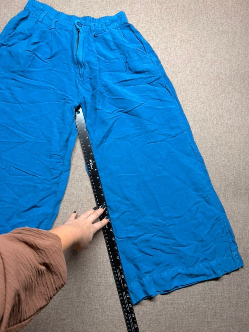 YFB Medium Bright Blue Wide Leg Pants Elastic Waist Boho Coastal Cropped